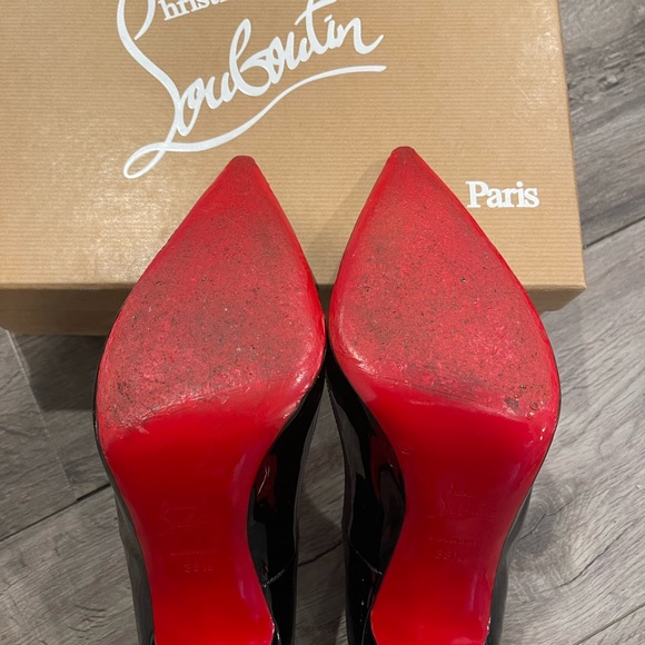 Pre loved Christian Louboutin So Kate 120 Patent BK01 in great condition! - Picture 5 of 5